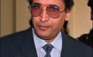 Abdel Basset Ali al-Megrahi, un ancien agent des services secrets libyens emprisonné en Grande-Bretagne pour l'attentat de Lockerbie (Ecosse) qui avait fait 270 morts en 1988, a été autorisé jeudi à faire appel de sa condamnation.