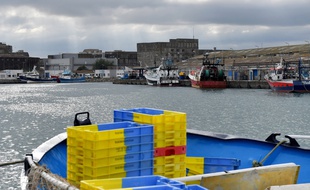 Le port de Lorient est le deuxième port de pêche français après Boulogne-sur-Mer.