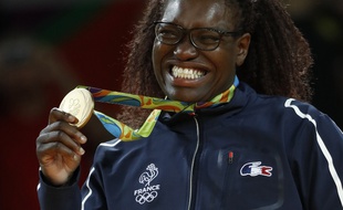 La judokate avait ému par ses larmes de joie lors de sa victoire aux JO.