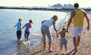 En adoptant la bonne stratégie, les deux mois de vacances estivales se passeront sans encombre pour toute la famille.