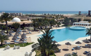 Un hôtel 5 étoiles désert à Djerba,en Tunisie, le 8 mai 2015
