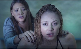 Maika Monroe dans It Follows