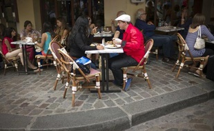 Le président du Synhorcat, deuxième organisation patronale de l'hôtellerie-restauration, s'est dit "inquiet" mardi au terme d'une saison touristique "des plus calamiteuses" après un début d'année difficile.