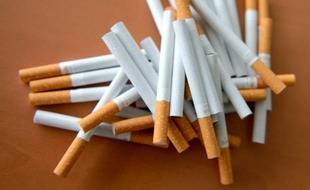 Des cigarettes
