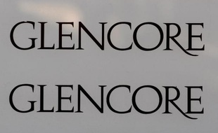 Glencore, le géant suisse du négoce des matières premières, a assuré mardi ne pas avoir de "problèmes de solvabilité"