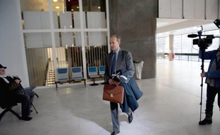 Le tribunal correctionnel de Nanterre rendra son jugement jeudi, trois jours avant le second tour de la présidentielle, au sujet d'un ancien collaborateur de Nicolas Sarkozy à Neuilly et au ministère du Budget, Thierry Gaubert, poursuivi pour détournements de fonds issus du 1% logement.