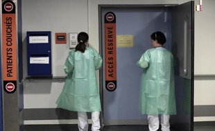 Personnel médical à Strasbourg, le 24 octobre 2014
