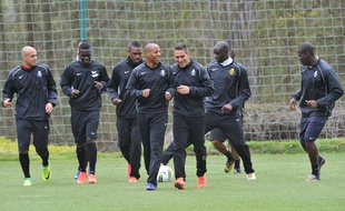 Les joueurs de Quevilly, à Clairefontaine, le 26 avril 2012.