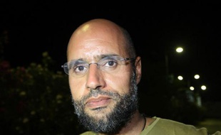 La Cour pénale internationale (CPI) a démenti lundi avoir pris une décision sur la tenue d'un procès de Seif al-Islam Kadhafi en Libye devant un tribunal libyen, contrairement à ce qu'avait annoncé le ministre libyen de la Justice.