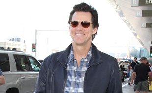 Jim Carrey, souriant