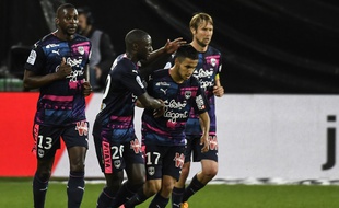 Jaroslav Plasil et ses coéquipiers vont (enfin) jouer devant un stade plein.