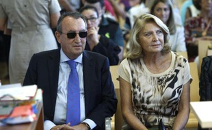 Puissant élu local de la région de Valence, proche du chef du gouvernement Mariano Rajoy, Carlos Fabra, l'un des hommes qui a incarné les excès des années de croissance en Espagne, a été condamné lundi à quatre ans ans de prison pour fraude fiscale.