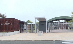 L'extérieur du lycée Edouard-Branly à Créteil (image d'illustration).