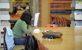 Bibliothèque universitaire à Strasbourg (Archives)