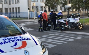 A Strasbourg, les policiers lors d'une opération « anti-rodéo » le 16 octobre 2019.