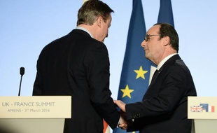 Le premier ministre britannique David Cameron et le président français François Hollande à Amiens dans le nord de la France, le 3 mars 2016