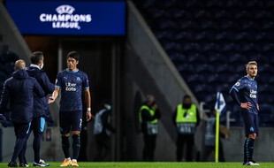 Sakai et les Marseillais au fond du trou à Porto.