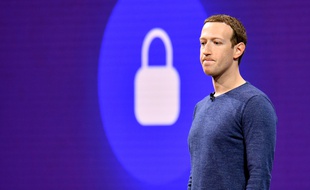 Le patron de Facebook, Mark Zuckerberg, à la conférence F8, le 1er mai 2018 à San Jose.