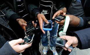 Certains adolescents relaient ces défis sur les réseaux sociaux.