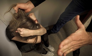 Quatre millions d'enfants seraient confrontés à des violences conjugales. Illustration.