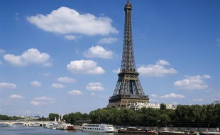 La Tour Eiffel, à Paris.