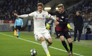 Ici au duel avec Timo Werner lors d'un choc de Ligue des champions contre le RB Leipzig en décembre 2019, Joachim Andersen ne s'est jamais imposé sous le maillot lyonnais.