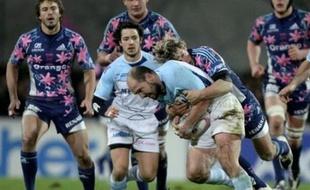 Le Stade Français veut poursuivre la dynamique engagée face à Bayonne la semaine dernière (46-6) et signer, vendredi contre Dax en match avancé de la 4e journée de Top 14, une deuxième victoire consécutive qu'il n'est pas encore parvenue à décrocher cette saison.