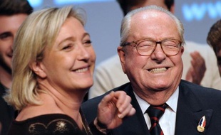 L'ancien leader du Front national Jean-Marie Le Pen décrit sa fille, Marine Le Pen, qui lui a succédé à la tête du Front National, comme une "petite bourgeoise", dans une interview publiée vendredi par le quotidien britannique The Times.