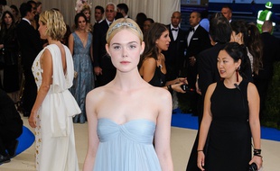 L'actrice Elle Fanning au Met Gala 2017