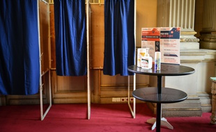 Abstention, illustration.