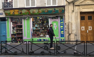 La trottinette, un moyen de déplacement urbain d'avenir, pour les petites distances entre domicile ou travail et transports en commun ? Les fondateurs de Knot, dont Arthur Keller, y croient fort.