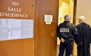 La salle d'audience où ont comparu deux policiers après le drame de Clichy-sous-Bois, le 20 mars 2015 au tribunal correctionnel de Rennes