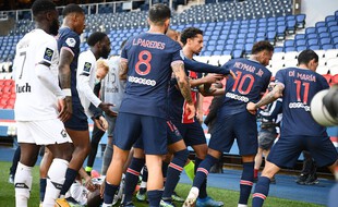 Neymar, roi de la bêtise samedi au Parc des Princes.