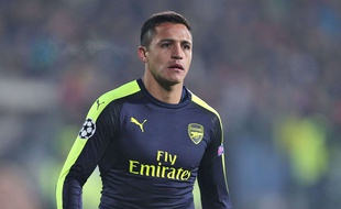 Alexis Sanchez à l'échauffement le 1er novembre 2016.