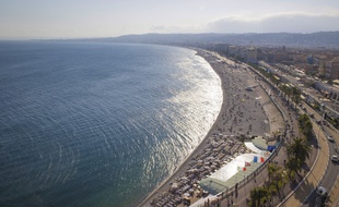 La promenade des Anglais, à Nice (Illustration)