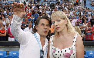 Le président de l'OM Vincent Labrune (à g.) et l'actionnaire principale, Margarita Louis Dreyfus, lors d'un match contre Sochaux, le 6 juillet 2011.