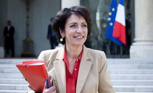 Marisol Touraine à la sortie du conseil des ministres, le 23 mai 2012.
