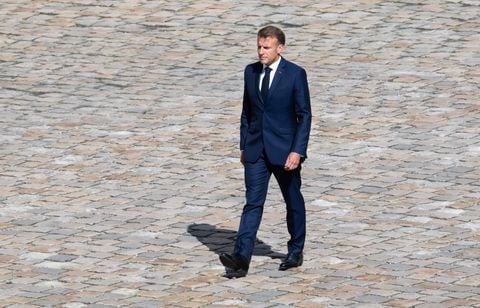 La classe politique suspendue au choix de Macron pour Matignon…