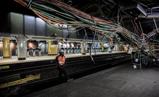 Des travaux sur le RER C à la station Saint-Michel à l'été 2016.