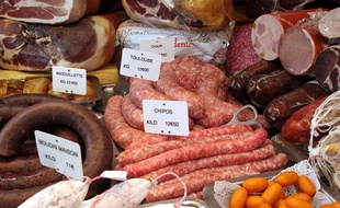 Illustration: De la charcuterie.