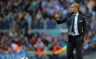Le départ de l'ancien entraîneur du FC Barcelone Pep Guardiola pour le Bayern Munich a créé un "choc" dans le monde du football, affirme la presse espagnole jeudi