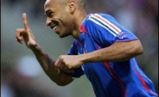 L'efficacité devant le but, c'est justement ce que chercheront à retrouver Henry et l'équipe de France, encore marqués par le cauchemar asiatique (aucune victoire, aucun but marqué).