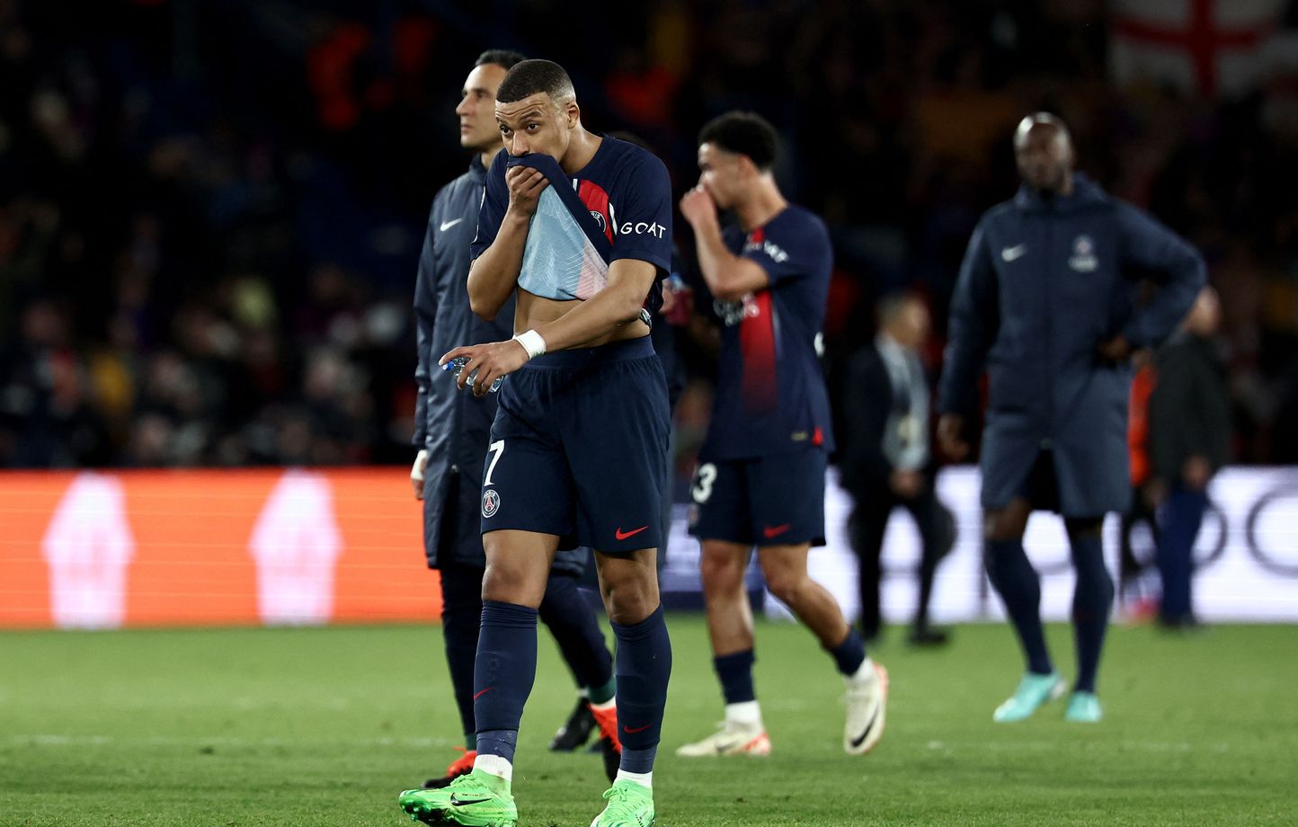 PSG - FC Barcelone : Trop fébrile, le PSG se met dans la panade pour la qua…