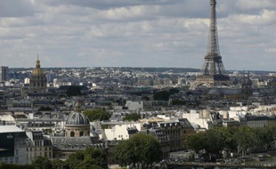 Paris comptera dès cet automne douze "zones touristiques internationales" (ZTI) où les commerces pourront ouvrir le dimanche et tous les soirs de la semaine jusqu’à minuit