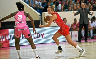 Mélanie Plust (à d.) lors de l'Open LFB