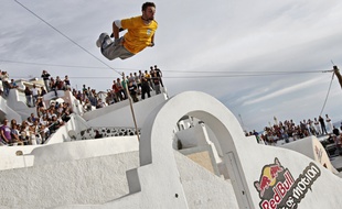Yoann Leroux, dit Zephyr, est le fondateur de la team French Freerun Family.