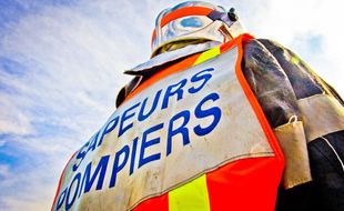 Un sapeur-pompier ou une sapeuse-pompière. (illustration)