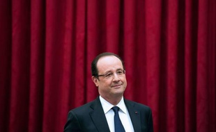 La nouvelle banque des PME, la Banque publique d'investissement (BPI), va créer un financement entièrement consacré à la création d'entreprise dans les quartiers les plus défavorisés, a annoncé lundi le président François Hollande, parlant d'un nouvel outil opérationnel "dès cet été".