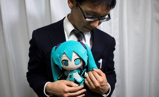 Hatsune Miku et l'homme qui l'a épousée... Narmol