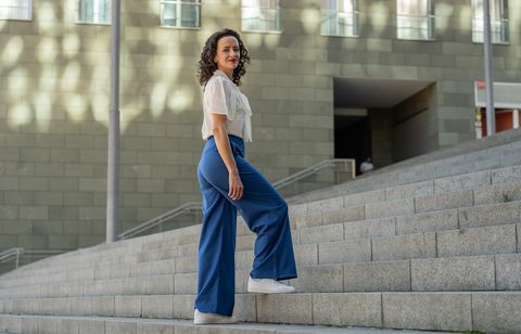 Les jeans wide leg : confort, style et silhouette sublimée